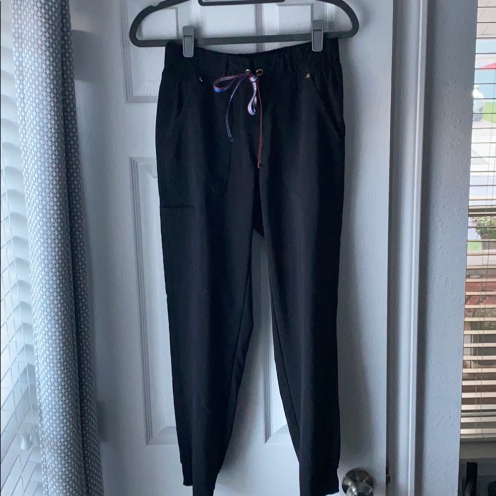 Cherokee Iflex Katie Duke Jogger Scrub Bottoms